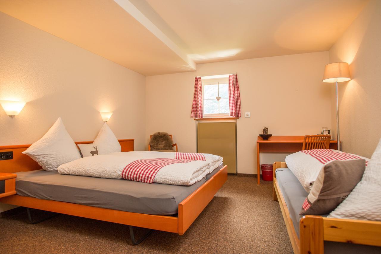 Berggasthaus Dammagletscher Hotel Goschenen Luaran gambar